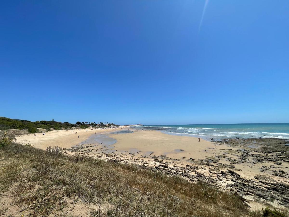 Chozito De Paja A 300M. Playa Mangueta Casa de hóspedes El Palmar  Exterior foto